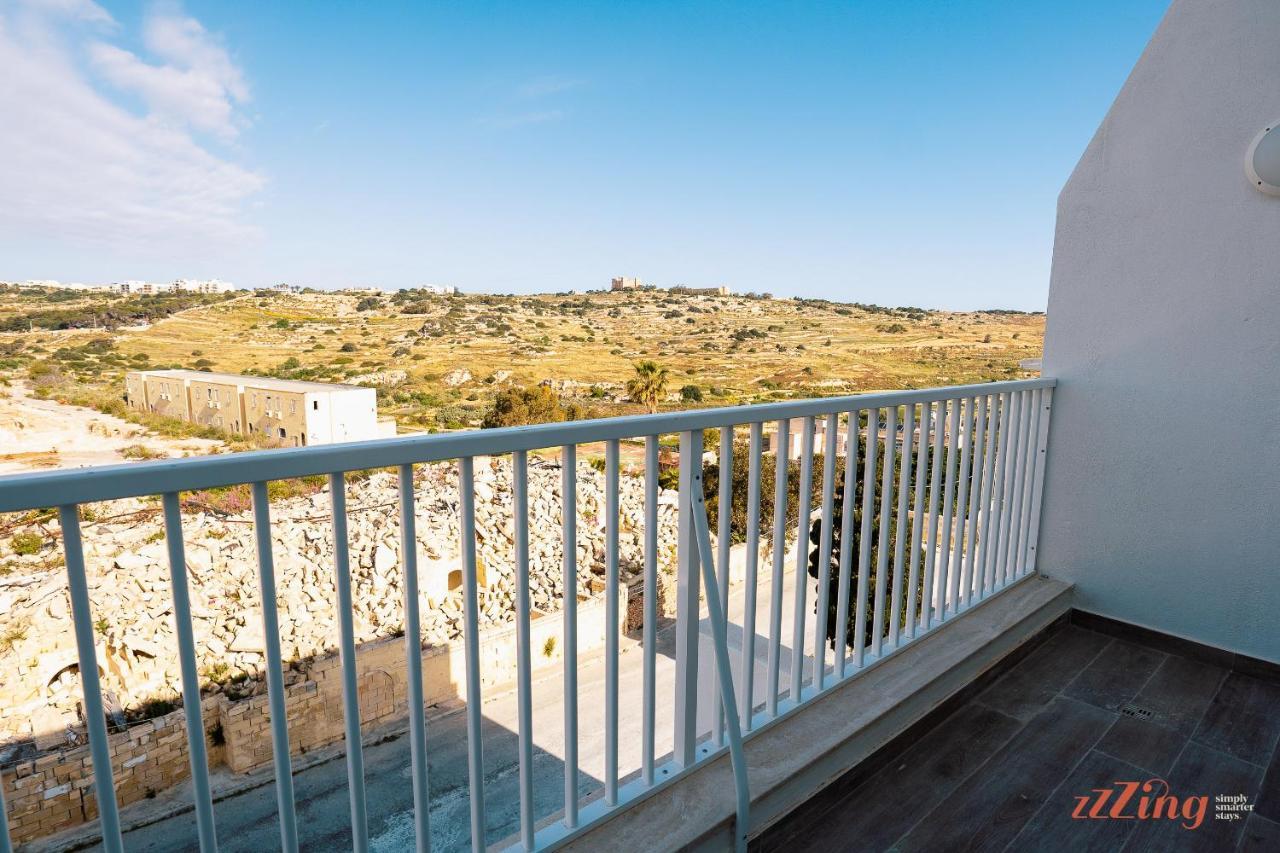 Insta Worthy Gorgeous Seaview Penthouse Daire St. Paul's Bay Dış mekan fotoğraf