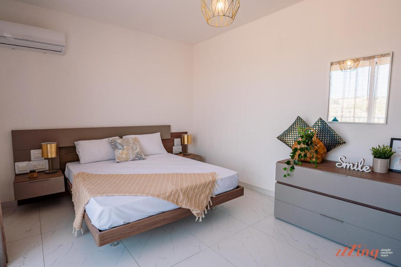 Insta Worthy Gorgeous Seaview Penthouse Daire St. Paul's Bay Dış mekan fotoğraf